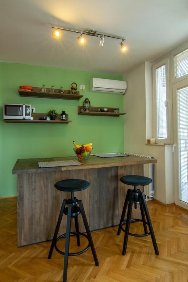 Green Paradise Square Apartment Skopje Exterior foto